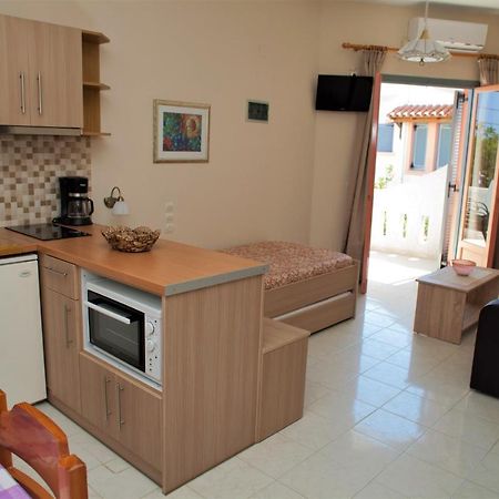 Palmira Apartments Makriyialos Bagian luar foto