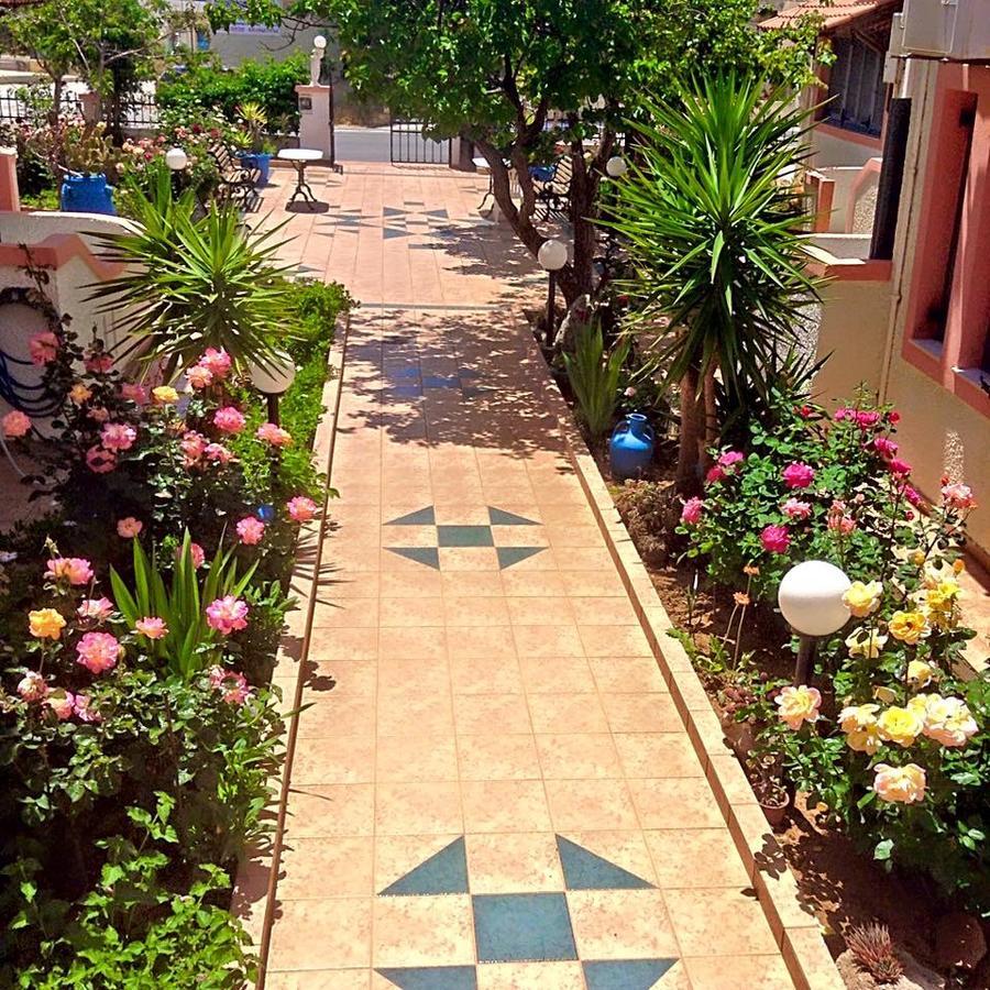 Palmira Apartments Makriyialos Bagian luar foto