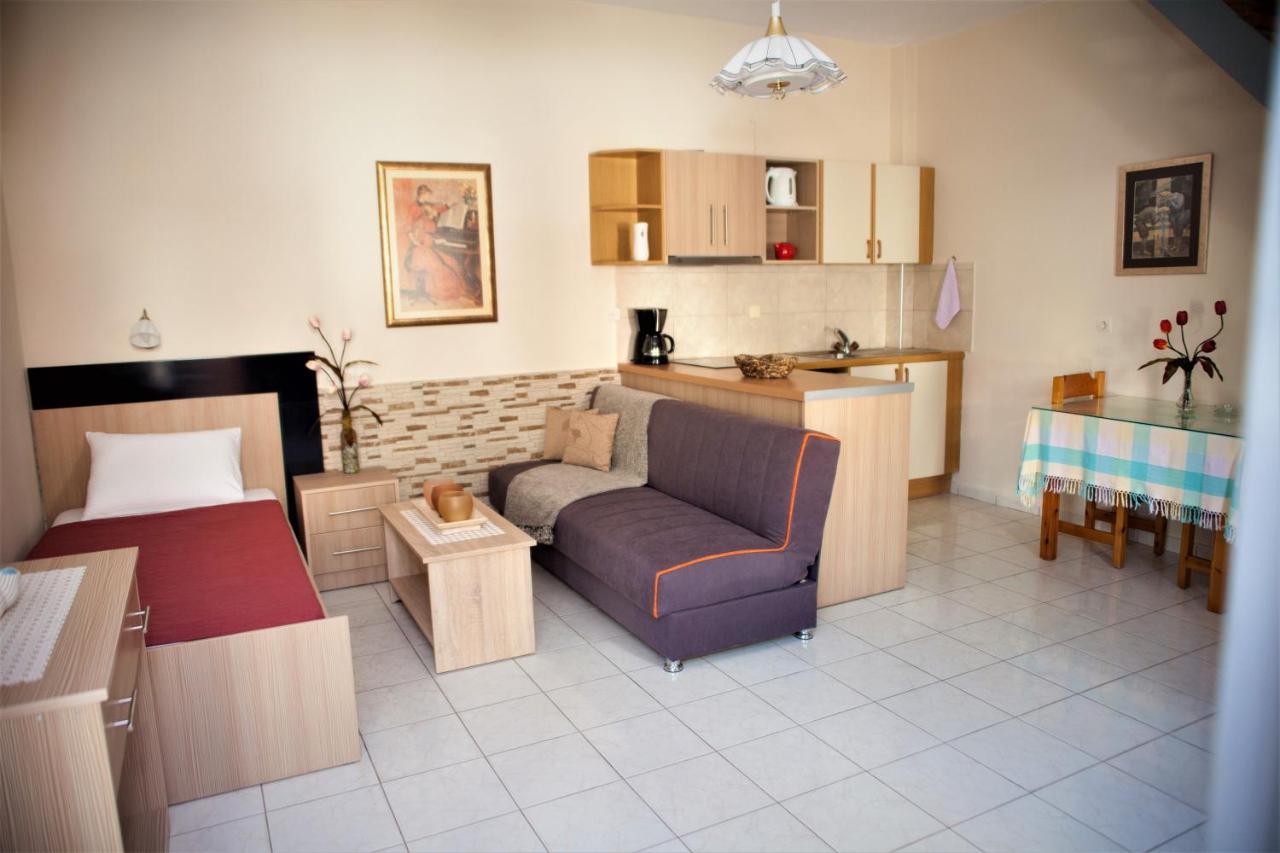 Palmira Apartments Makriyialos Bagian luar foto